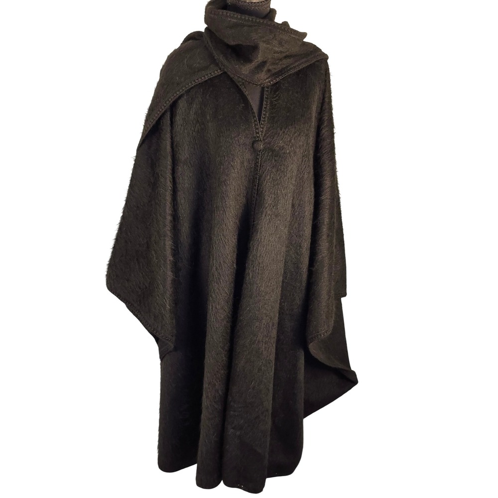 Alpaca Camargo Black Wool Blend Cape with Attached Fringed Scarf Gothic Classic